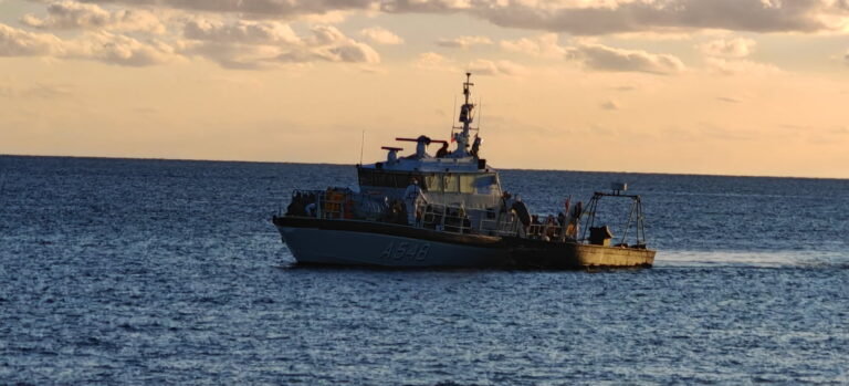 Arbejdet i FRONTEX: Midt mellem ferieø og redningsaktioner