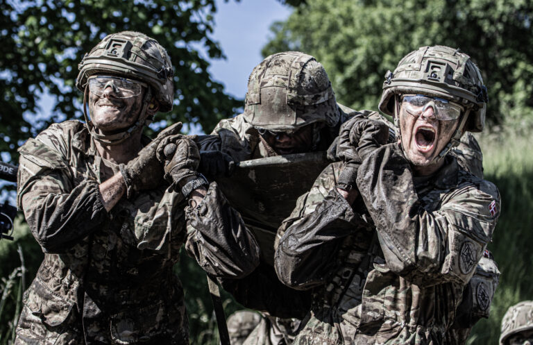 Det kræver soldater at uddanne soldater